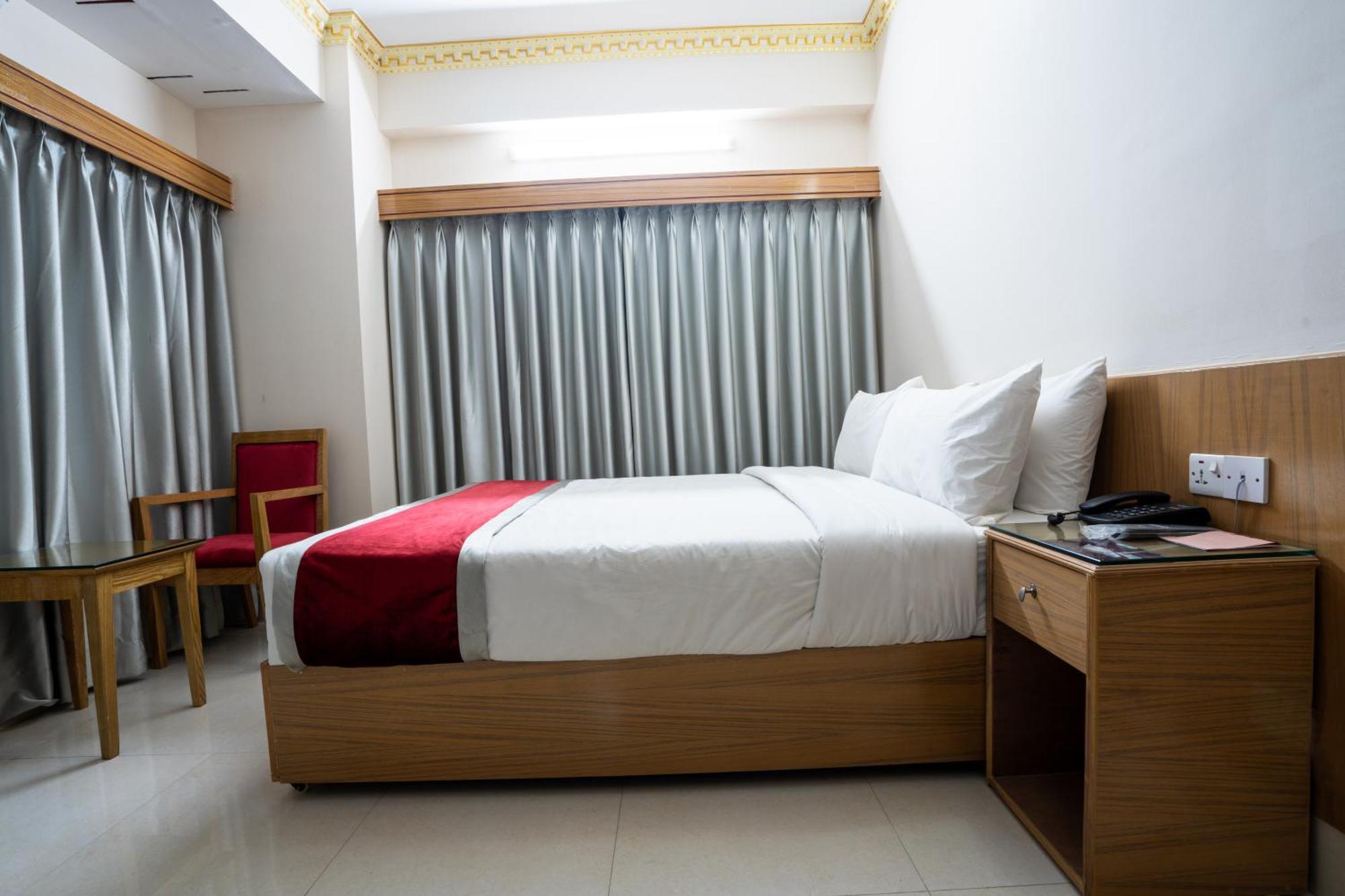 Hotel Safa Residency - Dacca Exterior foto